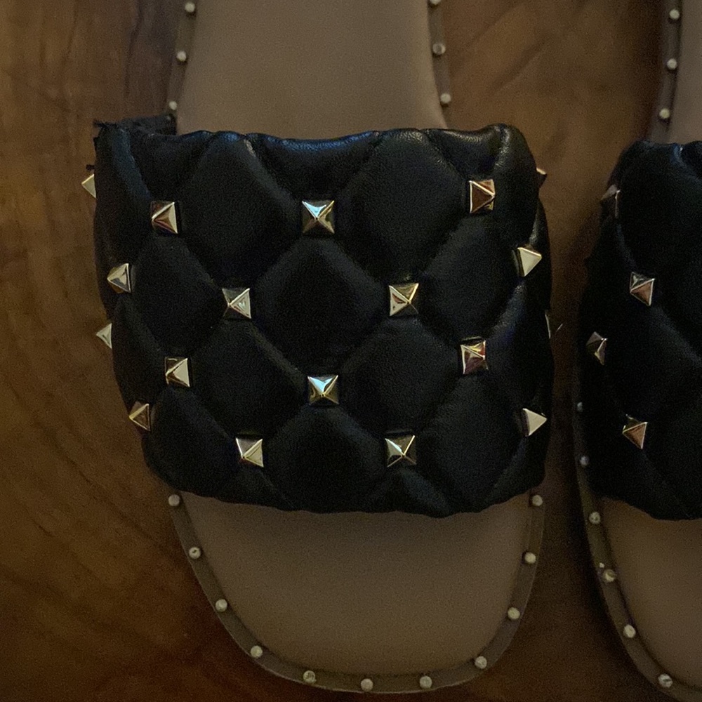 Steve Madden Black Quilted Slide Sandals with Gold Studs - Picture 2 of 3